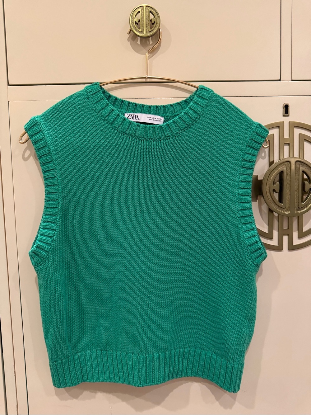 Zara Green Knit Crewneck Sleeveless Sweater Vest